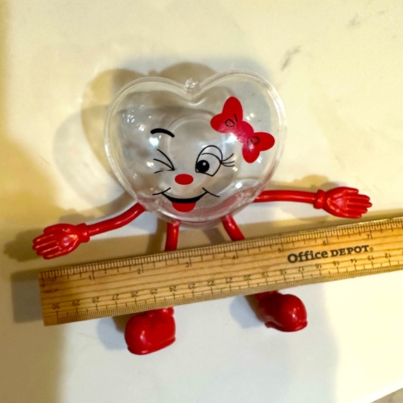 VTG VALENTINE HEART SHAPED MAN BENDY CANDY CONTAINER 7”x5.5”x2” RED BLACK LOVE - Picture 8 of 8